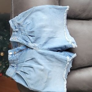 Jean short, size 2, wild fable